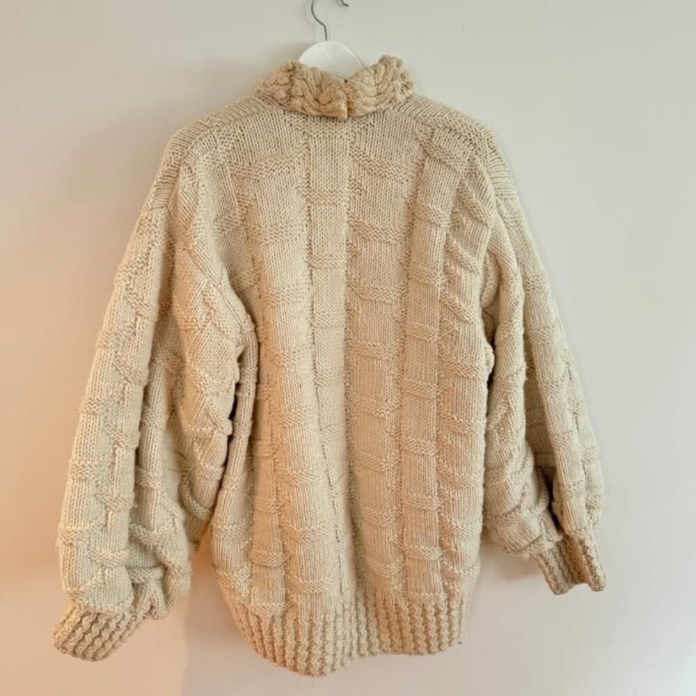 Handmade Oversize Chunky Knit Sweater Zip Bubble Sleeve Mum's Zip Up Ivory White - Picture 7 of 8
